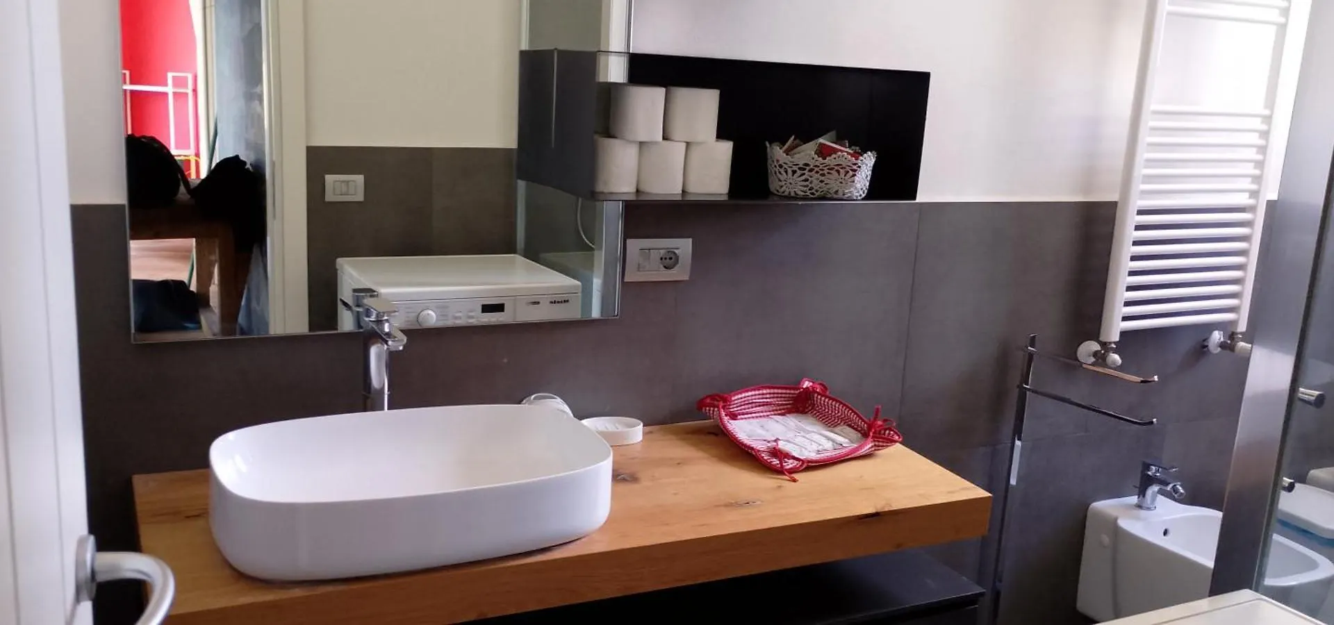 Apartment Zeus Calatafimi 23 Florence Italy